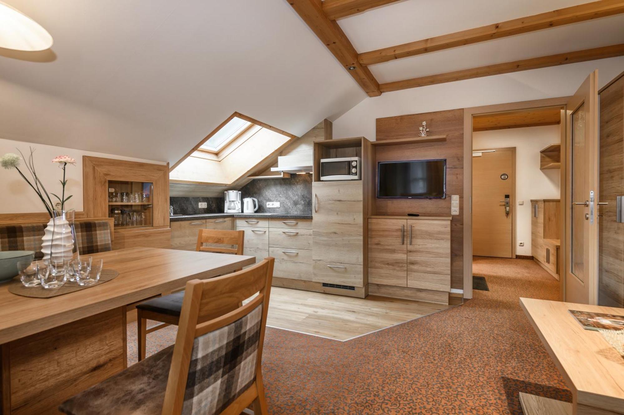 Ferienhaus Birgit - Inklusive Eintritt Alpentherme Bad Hofgastein Dış mekan fotoğraf
